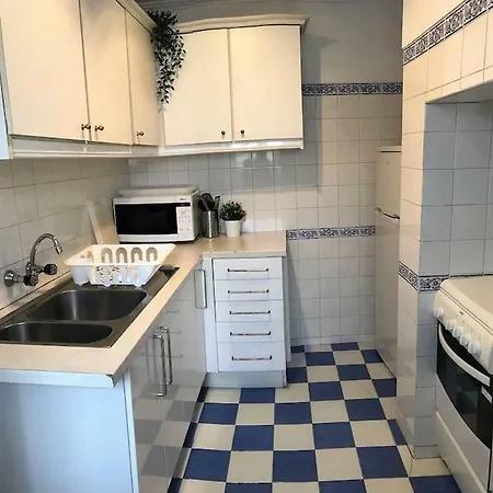 New! Beautiful Charming Flat At Best Location Lissabon