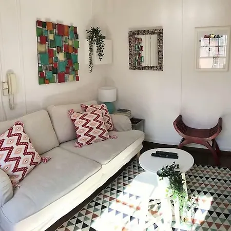 Apartment New! Beautiful Charming Flat At Best Location